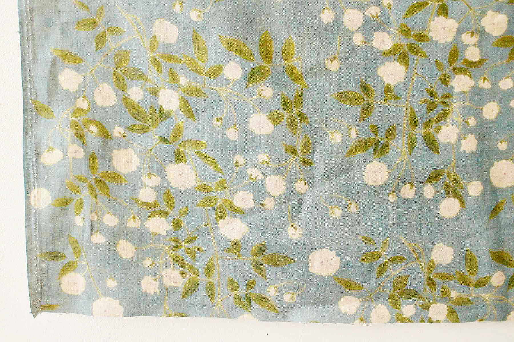 LINNET　リネンプリント　モッコウバラ<br />タ-コイズ